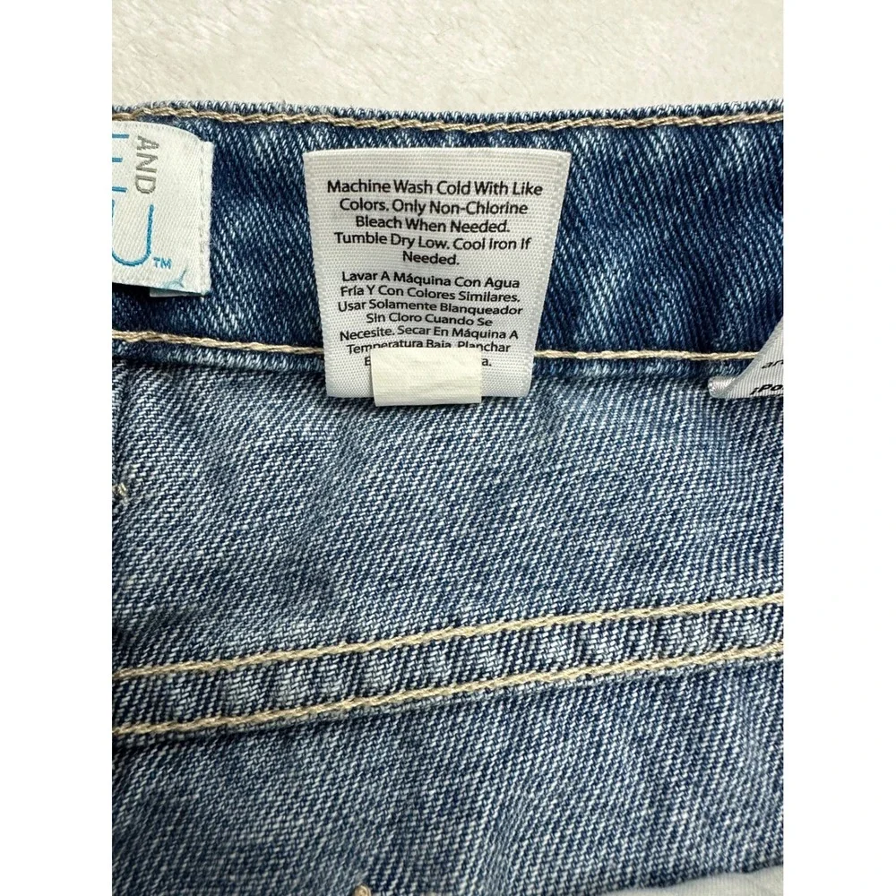 Time and Tru Womens High Rise Cut Off Denim Shorts Light Wash‎ Blue Size 14